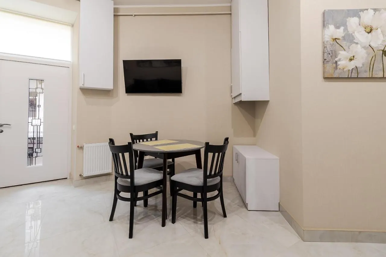 Luxury Flat In Downtown 2 Apartment Lviv